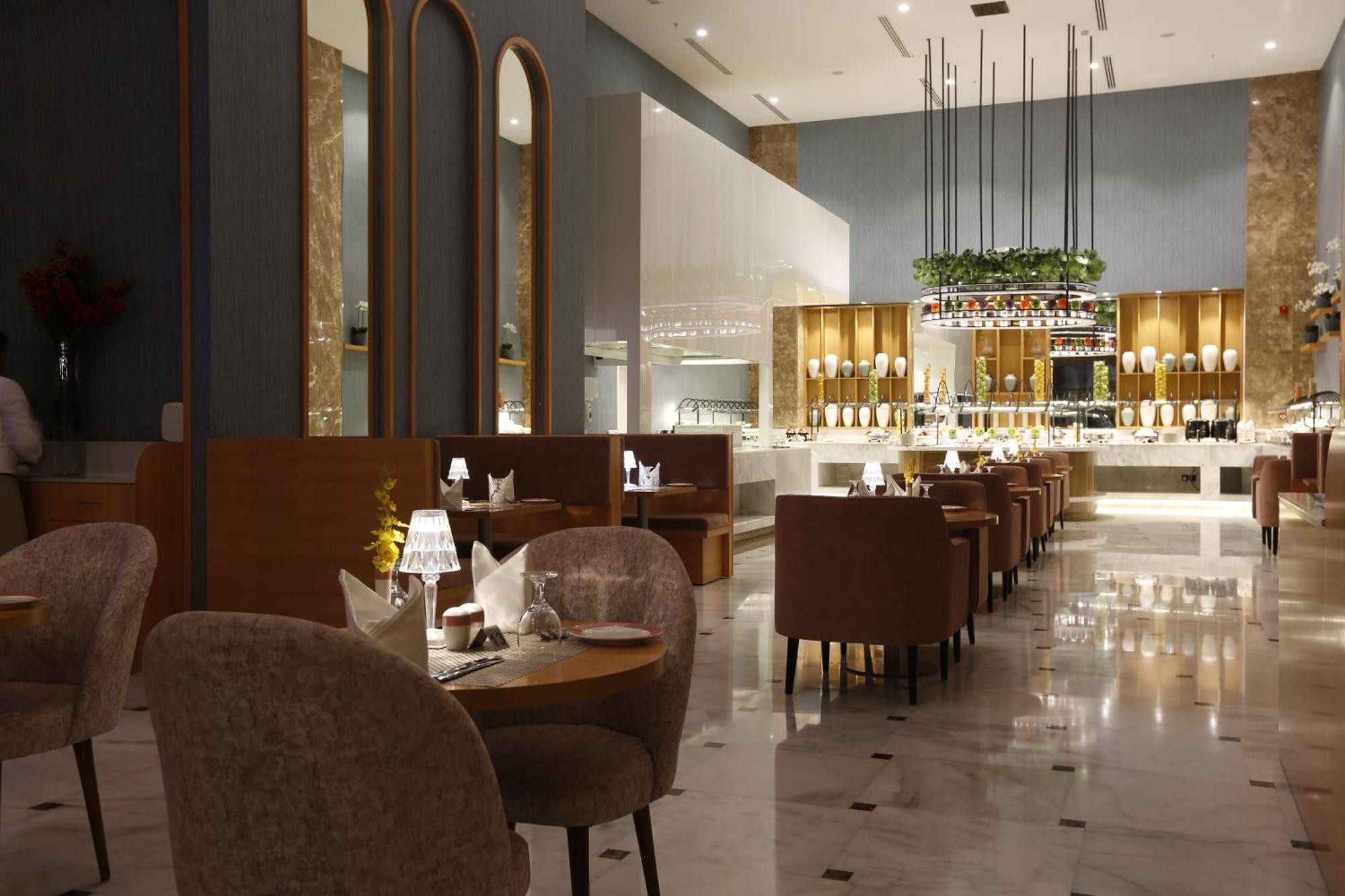 Cantonal Hotel By Warwick Ar Riyad Esterno foto