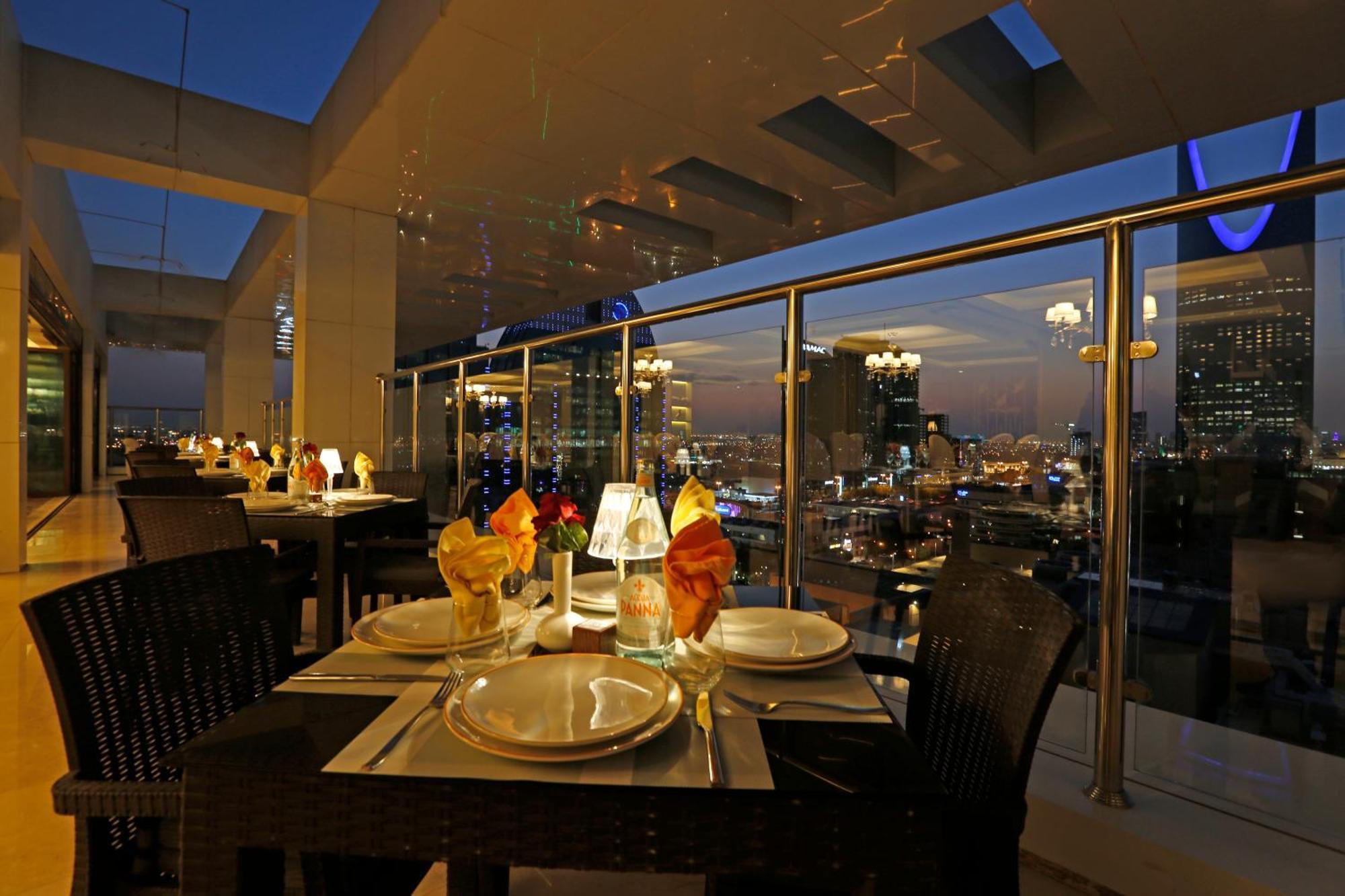 Cantonal Hotel By Warwick Ar Riyad Esterno foto