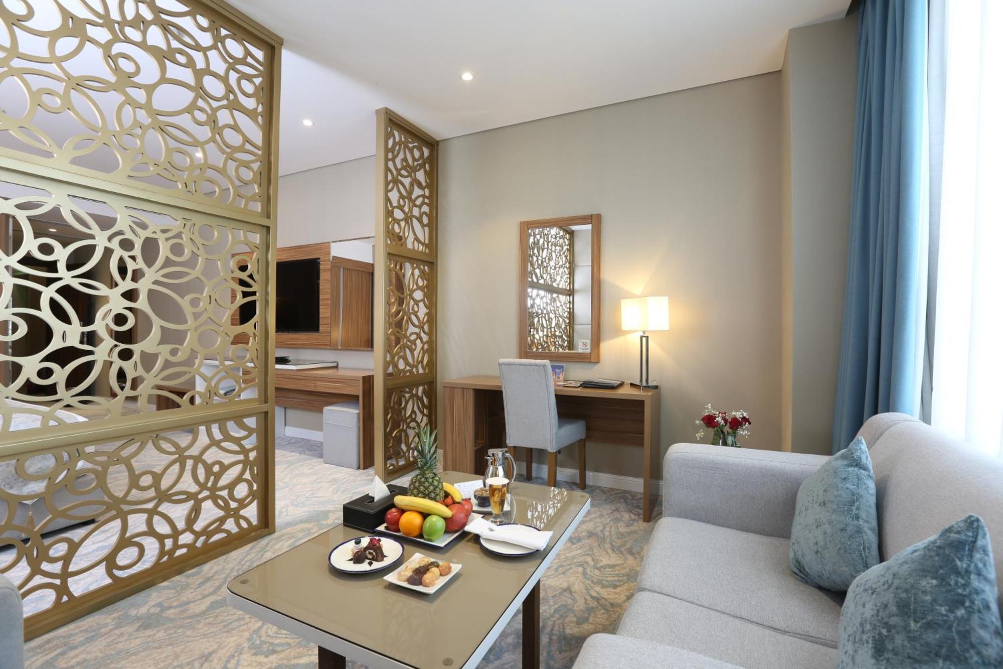 Cantonal Hotel By Warwick Ar Riyad Esterno foto